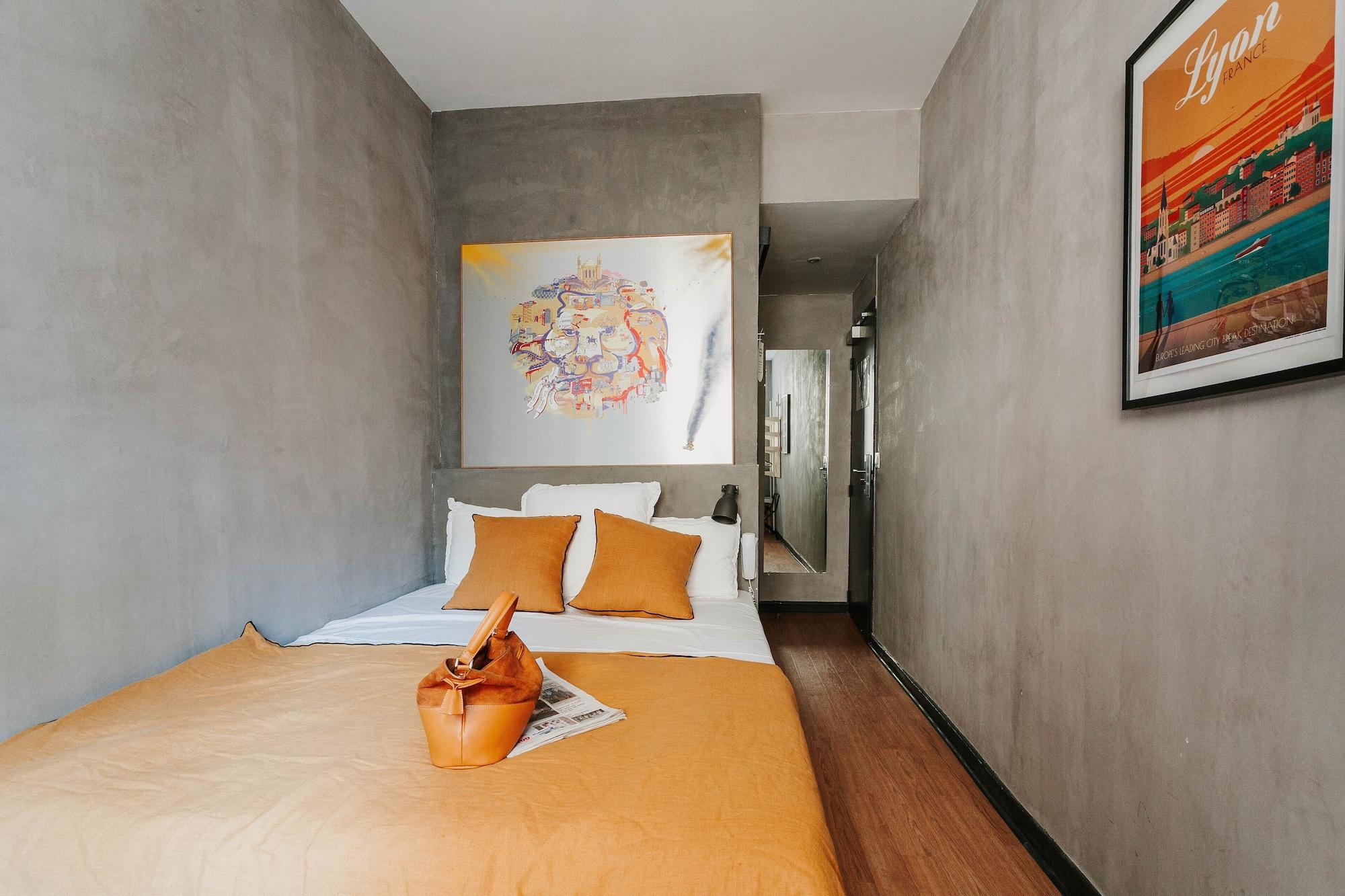 ליון Hotel Taggat מראה חיצוני תמונה